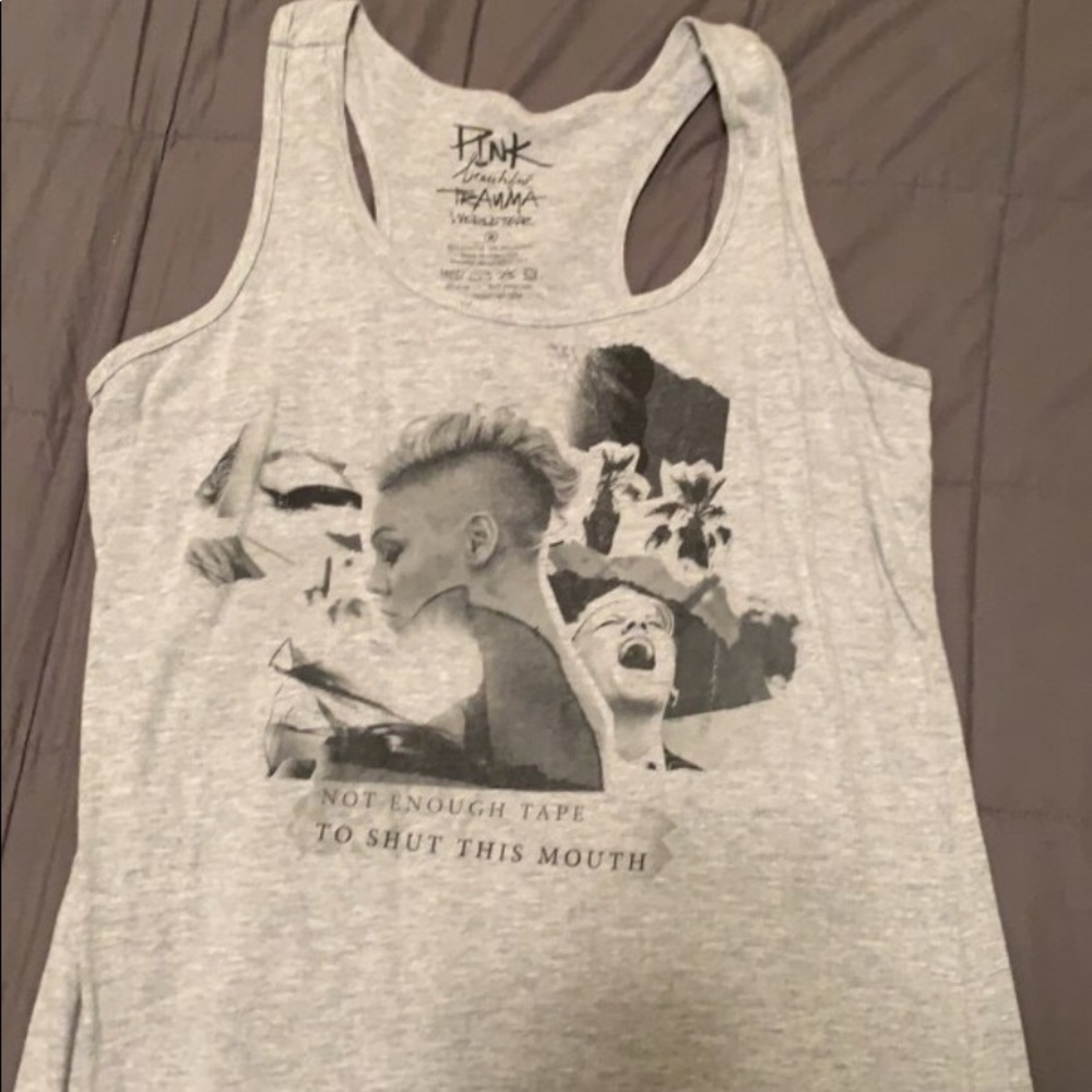 Beautiful trauma world tour tank top (p!nk)